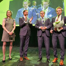 3. juni: Kronprins Haakon og Gro Dyrnes deler ut prisen Årets gründer til Green Tech Marine under Signalkonferansen 2014 på Latter i Oslo (Foto: Vegard Grøtt, NTB scanpix)